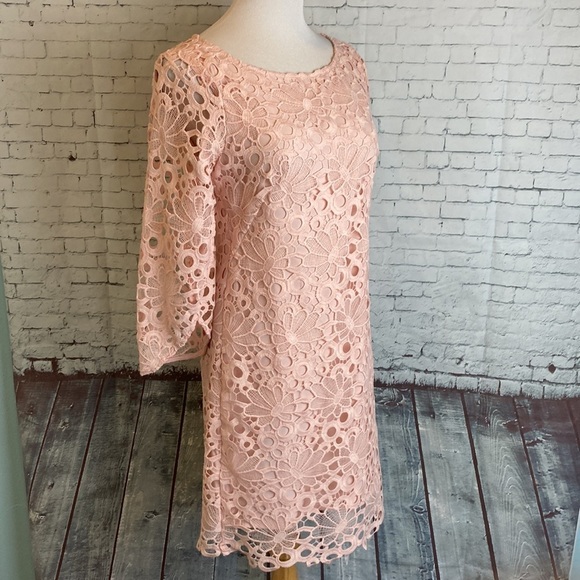 Nanette Lapore NWT lace dress tulip sleeve wedding baby shower barely blush pink - Picture 10 of 16